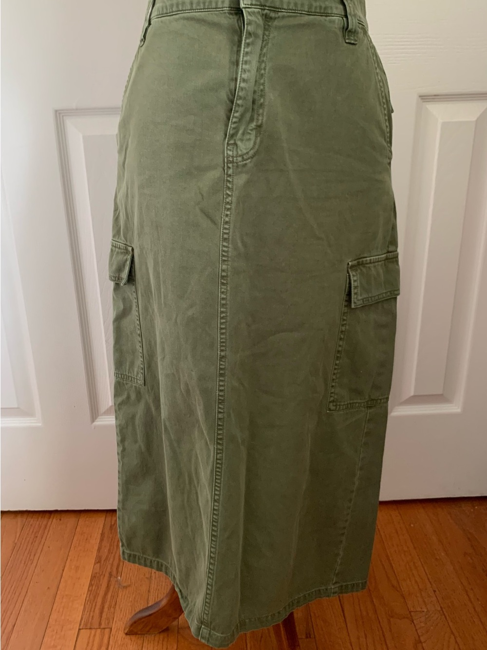 Madewell Women’s Green Cargo Midi Skirt Twill Cotton Viscose Zip Pockets 26